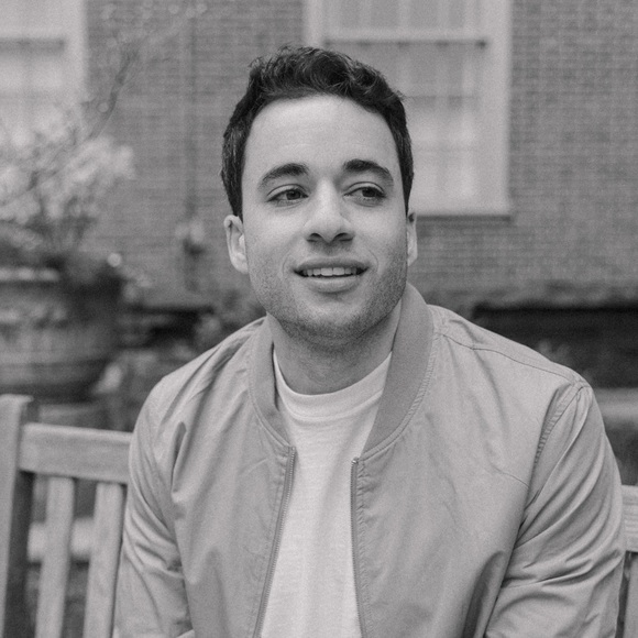 Meet your Posher, Andreas - Picture 1 of 3